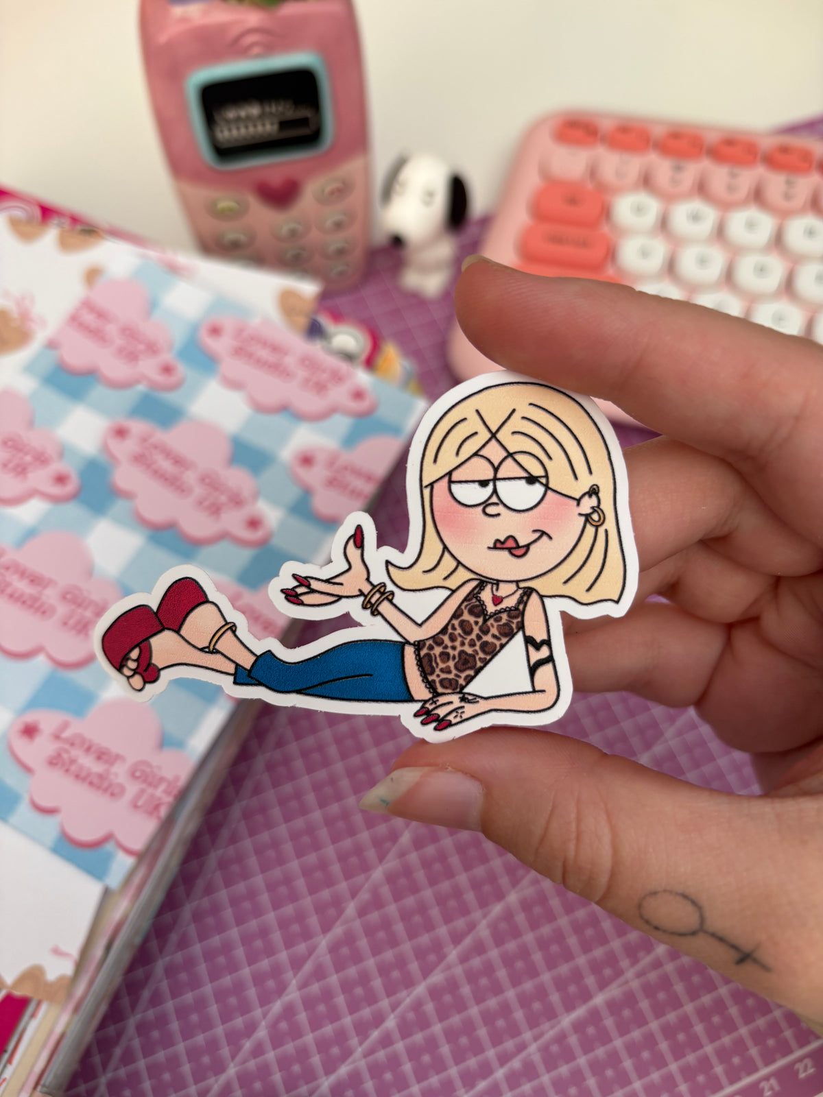 cool girl lizzie vinyl sticker