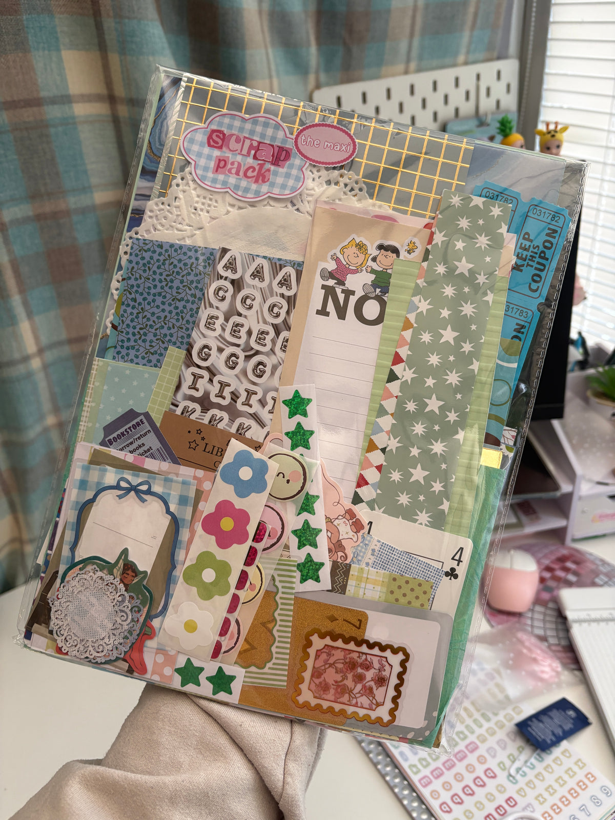 lover girls scrap pack