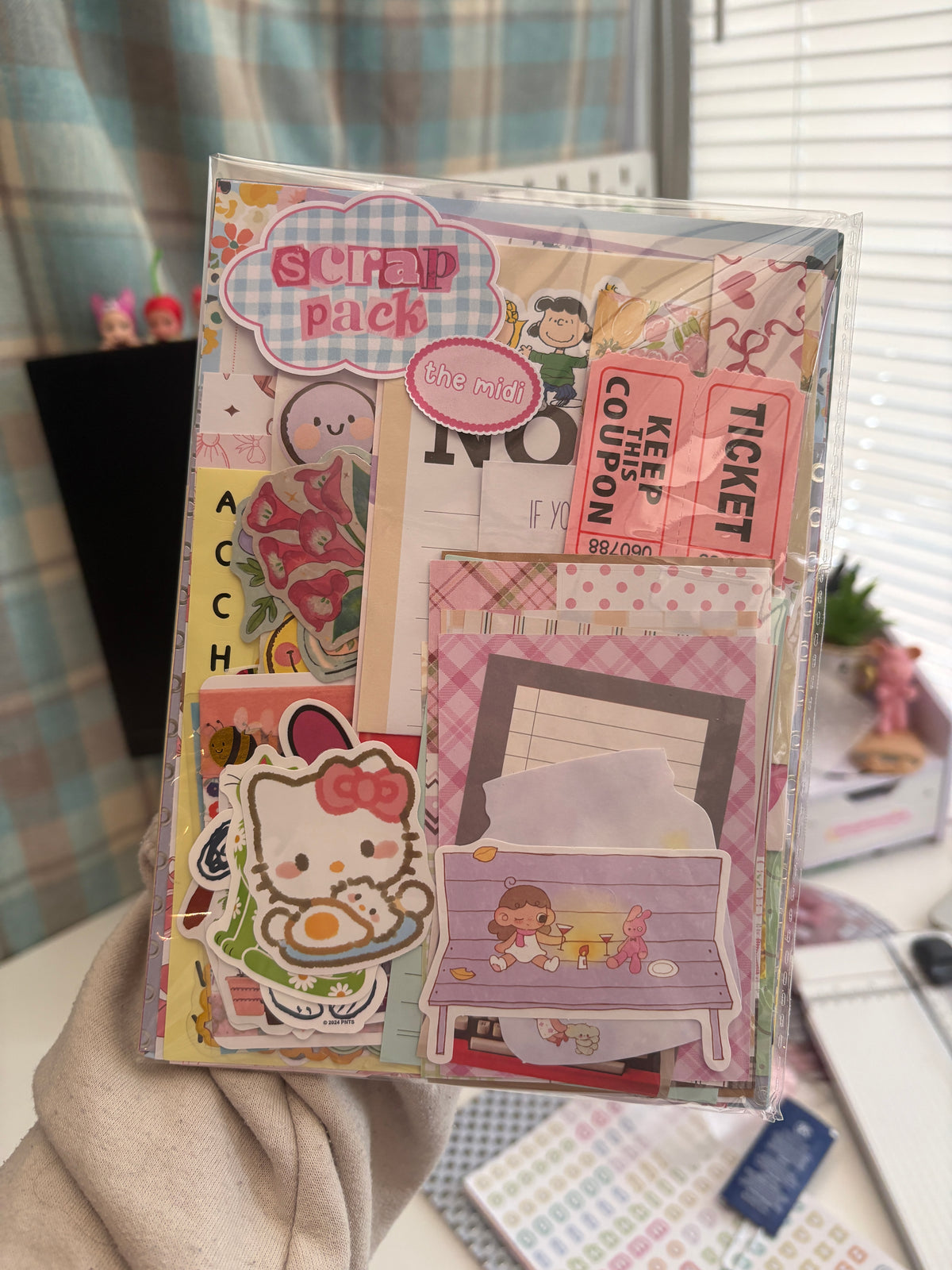 lover girls scrap pack